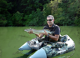 Stage de pêche carnassiers en float tube