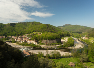 Pont de Labeaume - Le village