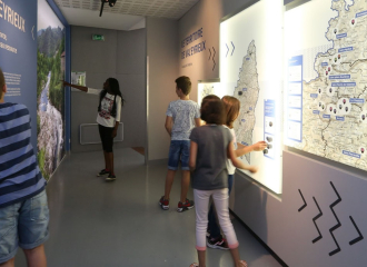 Groupes scolaires : Art et nature au coeur des monts d'Ardèche