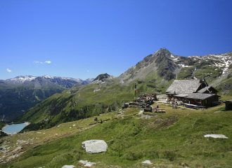 Randonnée au dessus des barrages d'Aussois - refuge de la Dent Parrachée