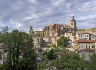 Le Tour de Saint-Antoine-l'Abbaye