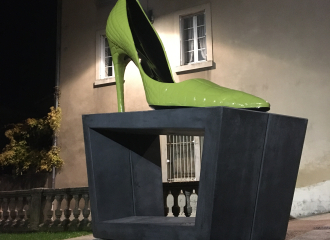 Circuit balade autour de 10 chaussures géantes en ville